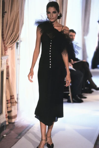 Look 28